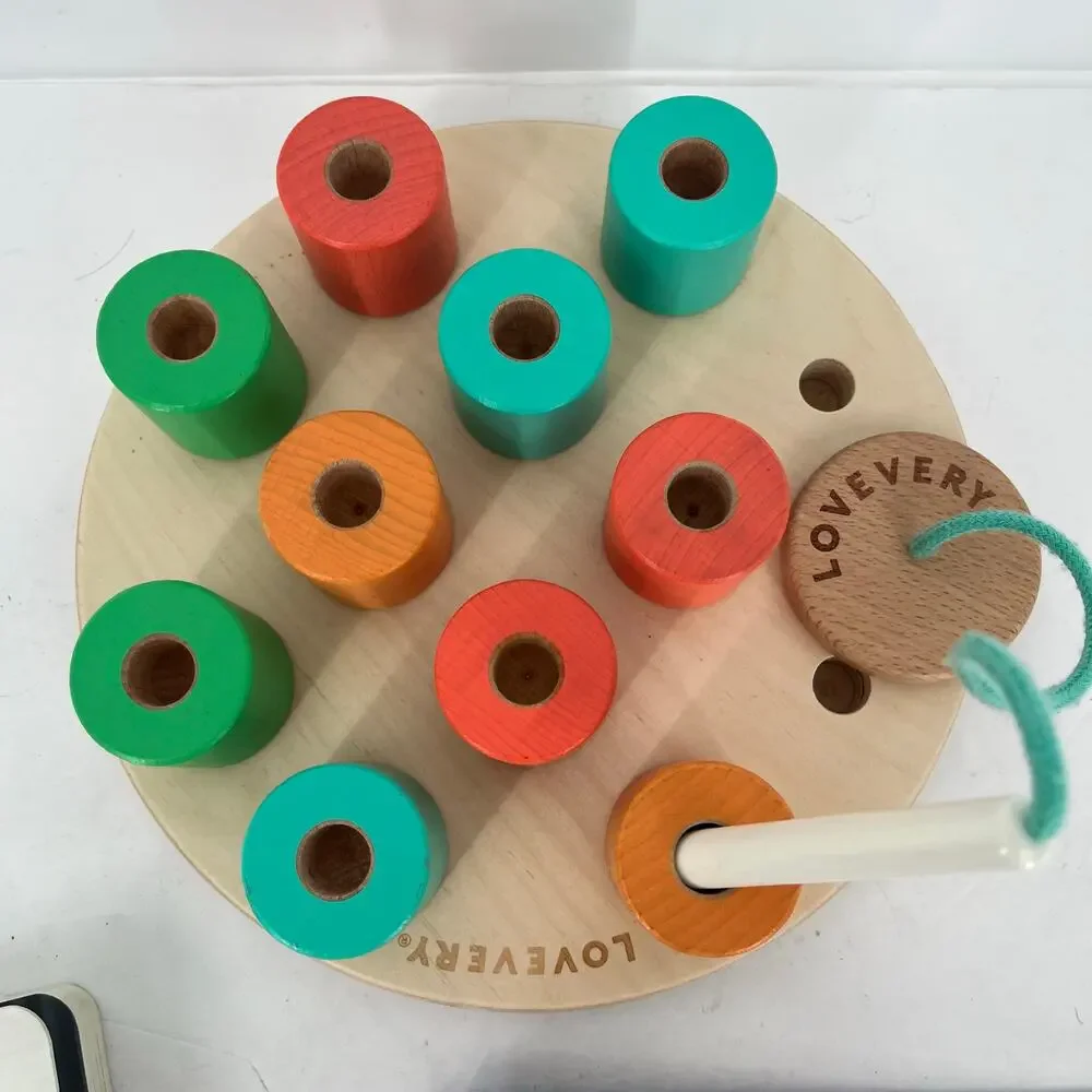 Lovevery Montessori Stacking Toy Looker Play Kit Guide Play Date Book Bundle